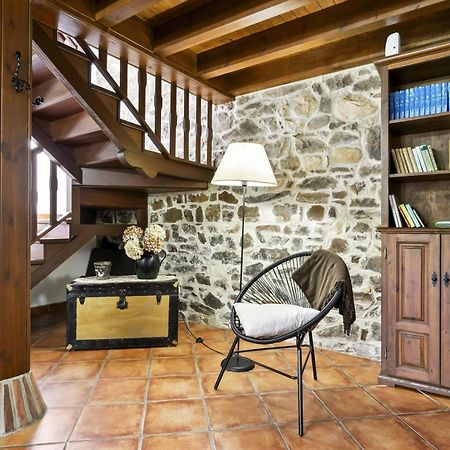 Casa De Aldea La Venta Los Probes 利亚内斯 外观 照片